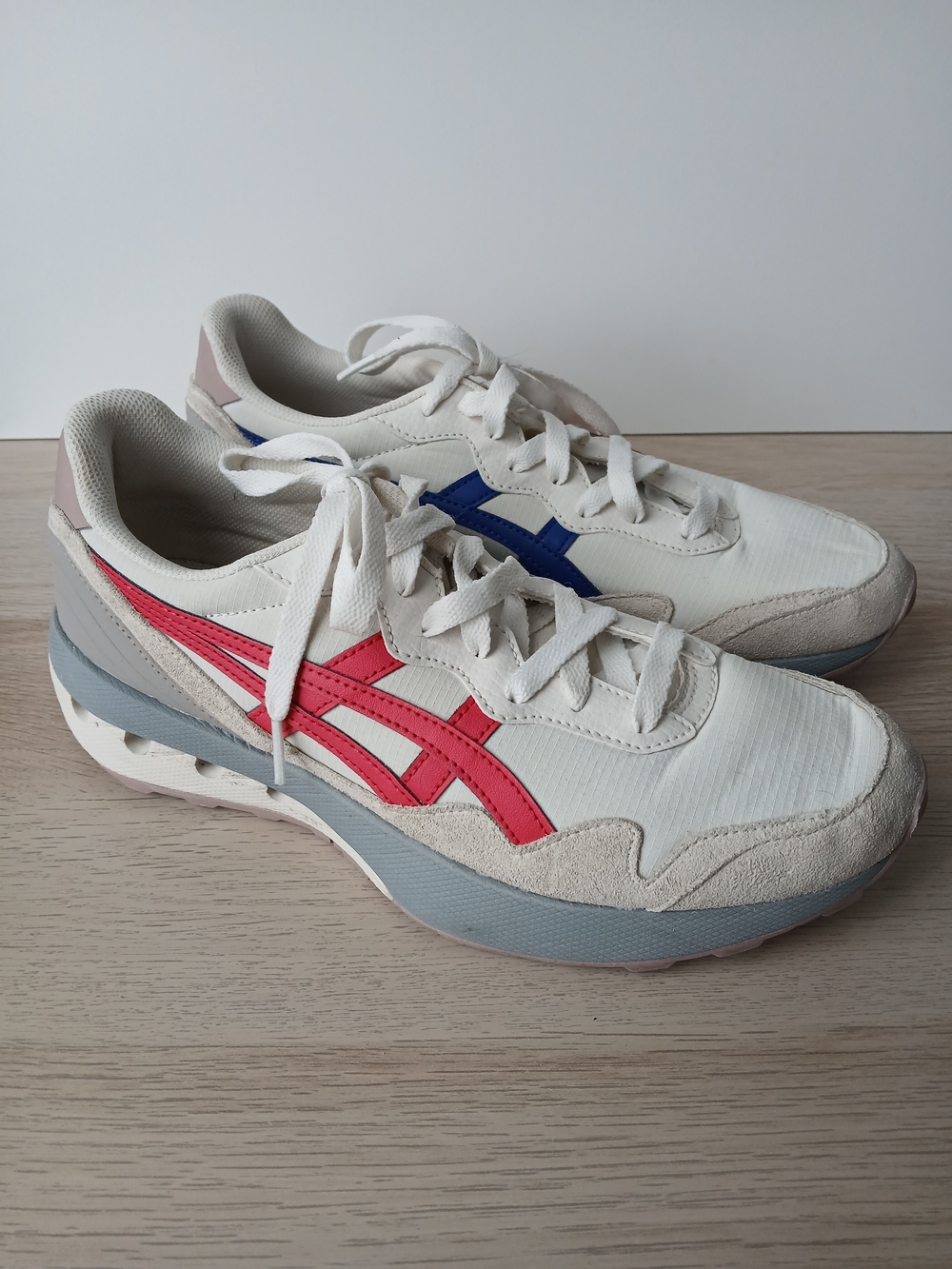 2022 ASICS Jogger X81 "Cream Cayenne" Sneakers with Red and Blue Stripes - Rare
